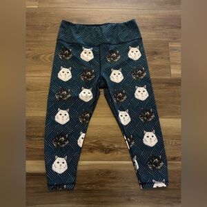 Christine D'Ercole X Miami Fitwear Teal Blue Cat Print Legging Peloton size XL